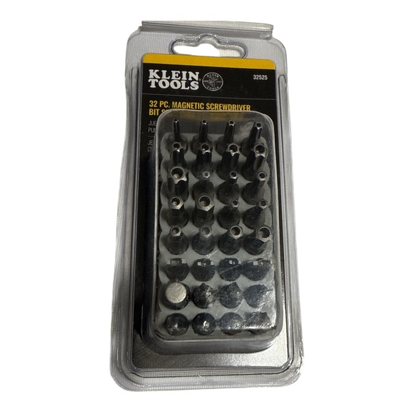 Klein Tools 32-Piece Magnetic Screwdriver Bit Set - Black - Picture 2 of 3